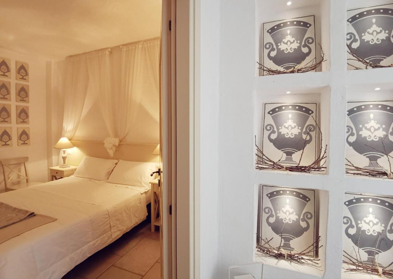 Le Nicchie Guest House ลูเชรา ภายนอก รูปภาพ